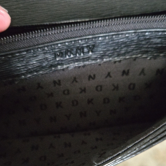 DKNY Textured Black Clutch - Picture 4 of 5